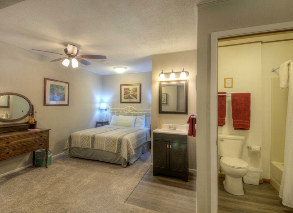 Black Forest Inn Bed & Breakfast Rapid City Esterno foto